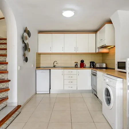 Casita En *